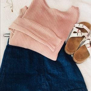 BRANDY MELVILLE mini denim skirt.